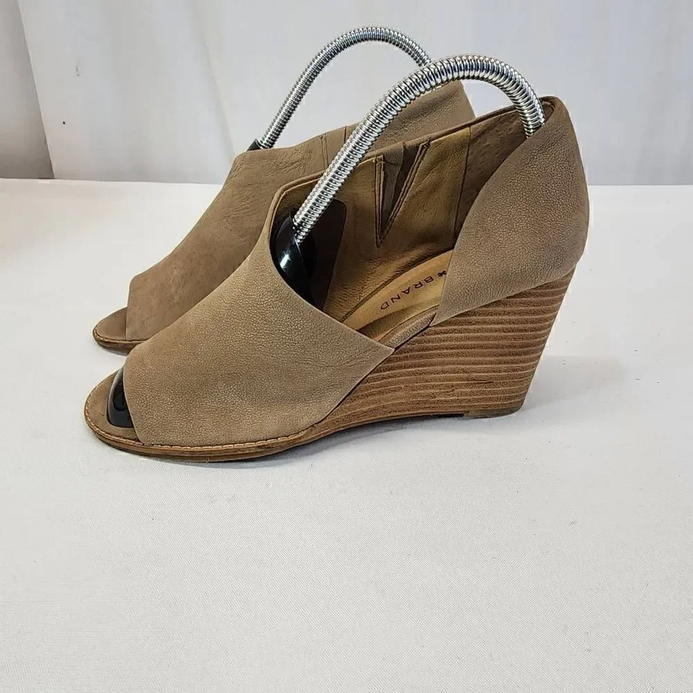 Lucky Brand Women's Jaxy Pump Tan Size 8.5
